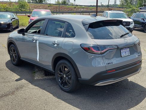 New 2026 Honda HR-V Sport image 4