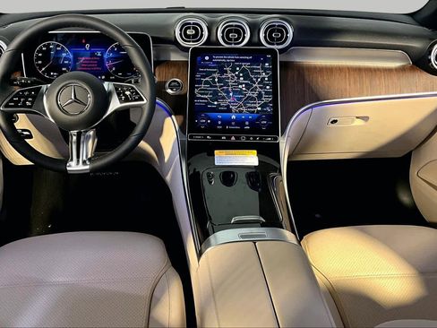 New 2026 Mercedes-Benz GLC 300 4MATIC image 7
