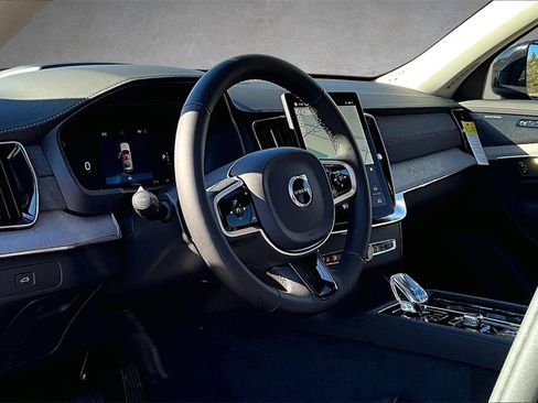 New 2026 Volvo XC90 B6 Ultra w/ Protection Package Premier image 7