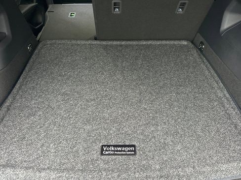 New 2026 Volkswagen Tiguan SEL R-Line image 14