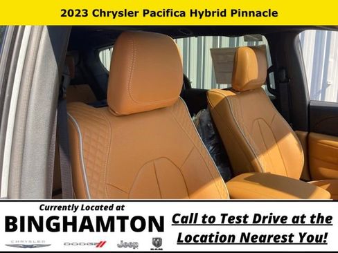 New 2023 Chrysler Pacifica Pinnacle image 22
