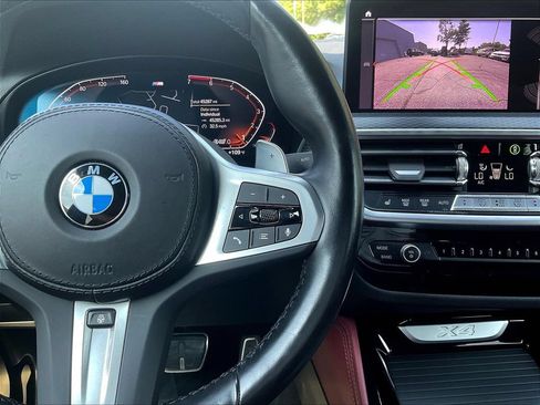 Used 2023 BMW X4 xDrive30i w/ M Sport Package AWD/4WD image 12