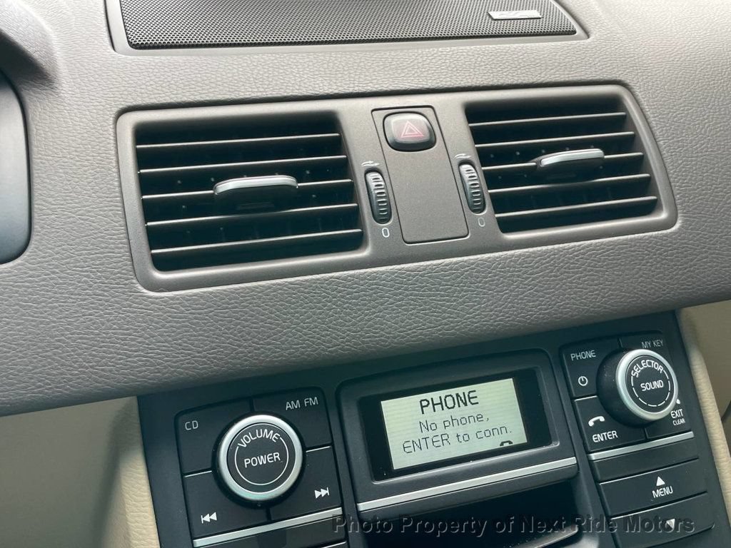 Used 2013 Volvo XC90 3.2 FWD image 25