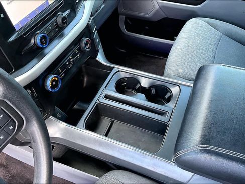 Used 2021 Ford F150 XLT image 17
