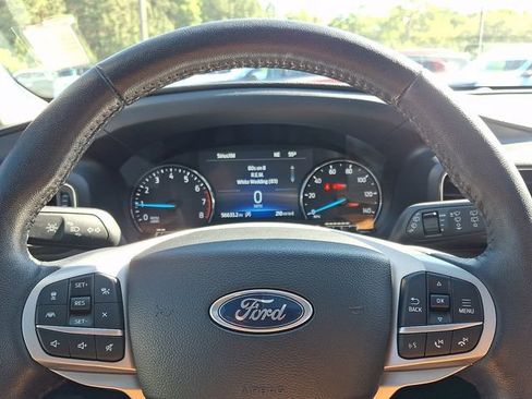 Used 2023 Ford Explorer XLT w/ Equipment Group 202A AWD/4WD image 20