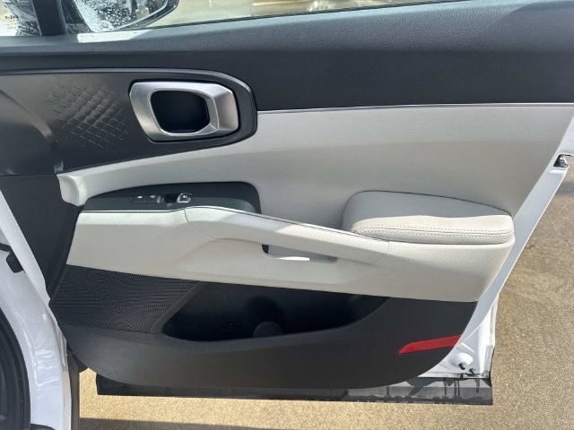 Used 2022 Kia Sorento S FWD image 18
