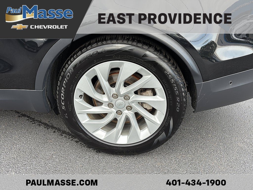 Used 2021 Land Rover Discovery S AWD/4WD image 8