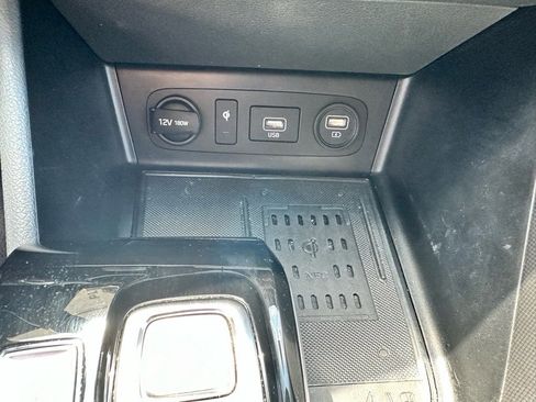 Used 2021 Hyundai Sonata SEL Plus w/ Preferred Accessory Package image 22