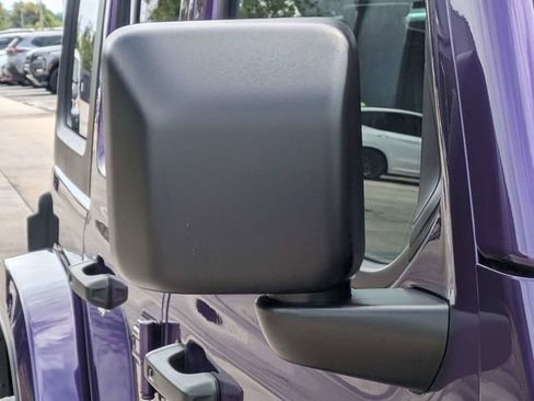 Used 2023 Jeep Wrangler Unlimited Sahara AWD/4WD image 13