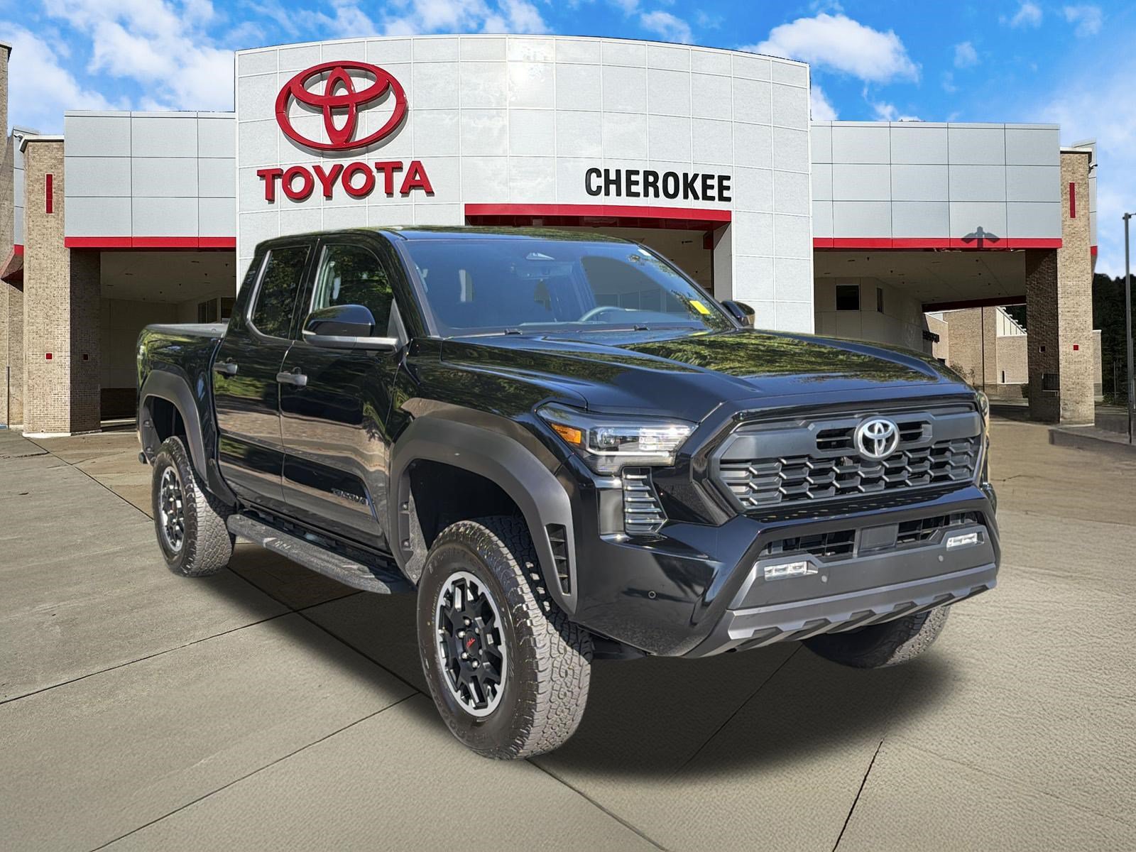 Used 2025 Toyota Tacoma TRD Off-Road w/ TRD Off Road Upgrade Package AWD/4WD image 3