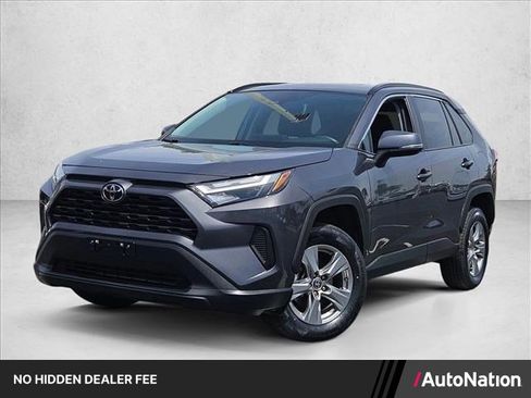 Used 2024 Toyota RAV4 XLE FWD image 1