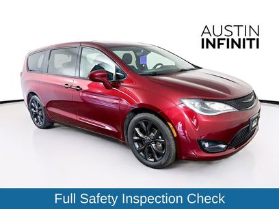 Used 2020 Chrysler Pacifica Touring w/ S Appearance Package