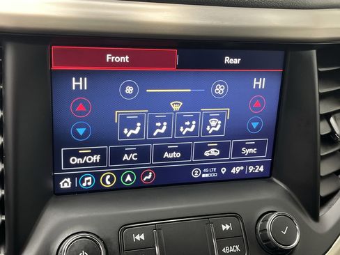 Certified 2022 GMC Acadia Denali w/ Denali Ultimate Package image 23