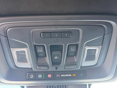 Used 2024 GMC Sierra 1500 Denali Ultimate AWD/4WD image 33