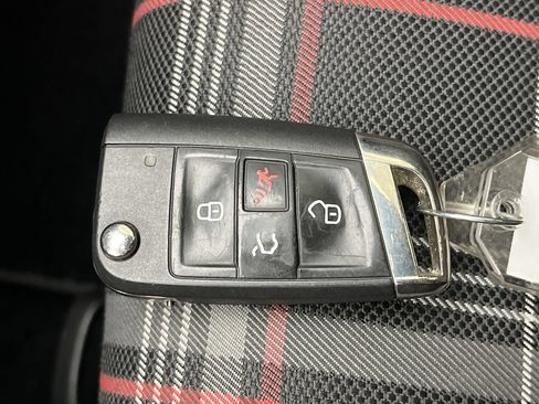 Used 2017 Volkswagen GTI S FWD image 23