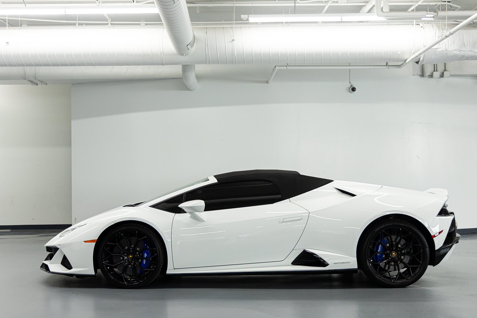 Used 2024 Lamborghini Huracan EVO AWD/4WD image 57