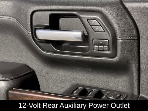 Used 2020 GMC Sierra 1500 SLT w/ SLT Premium Package image 27