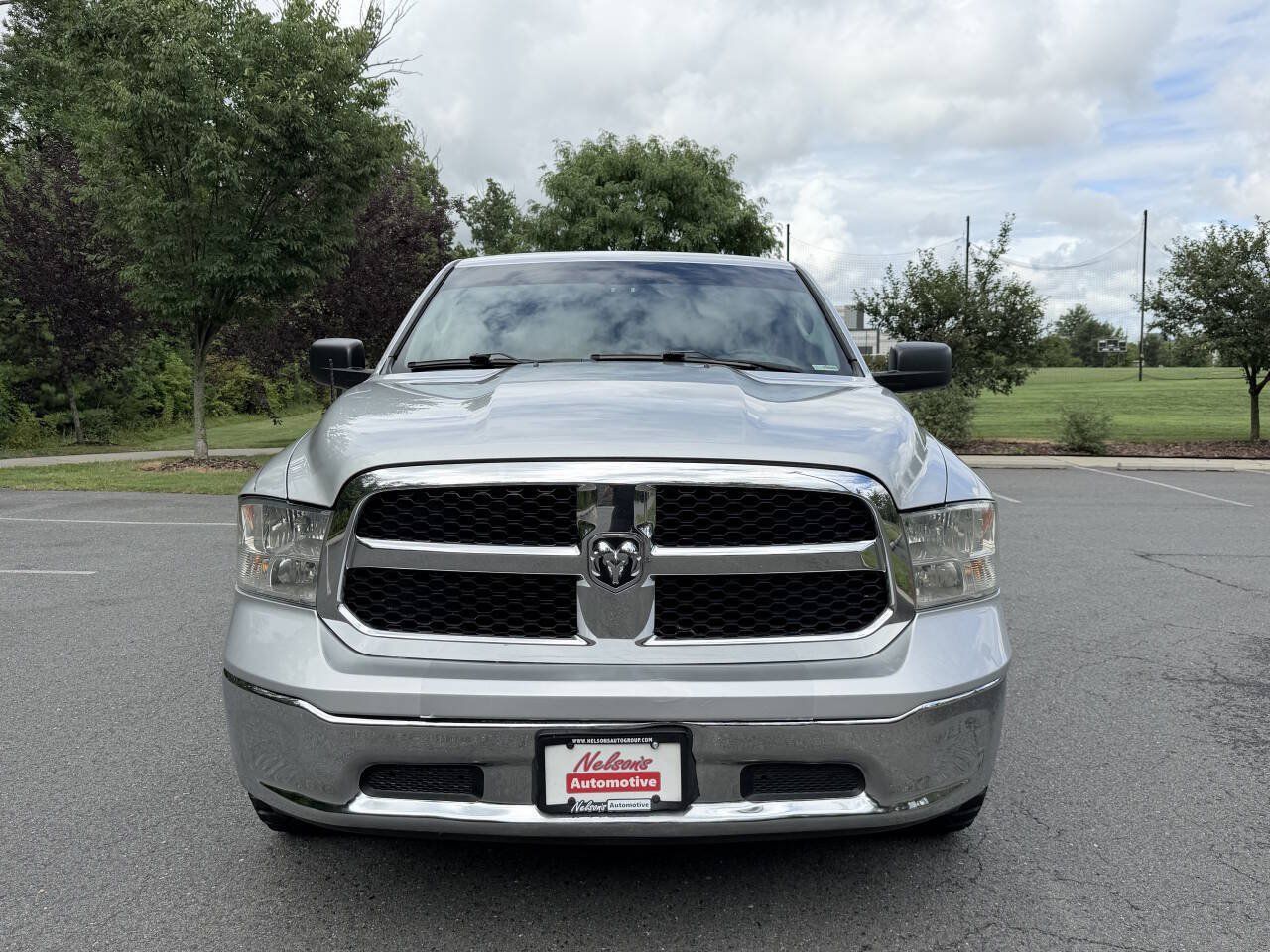 Used 2016 RAM 1500 Classic SLT AWD/4WD image 9