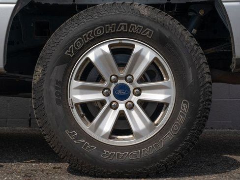 Used 2017 Ford F150 XLT AWD/4WD image 13