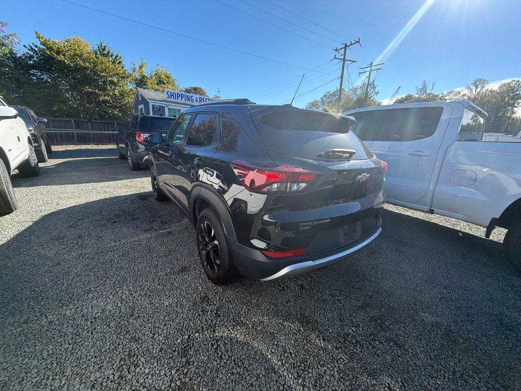 Used 2023 Chevrolet TrailBlazer LT w/ Convenience Package AWD/4WD image 5