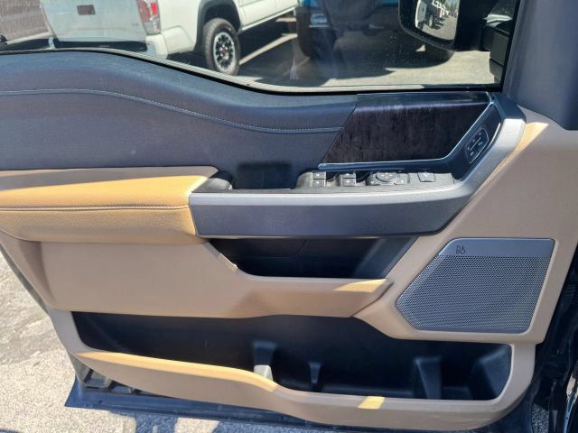 Used 2023 Ford F350 Lariat w/ Tow Technology Package AWD/4WD image 17