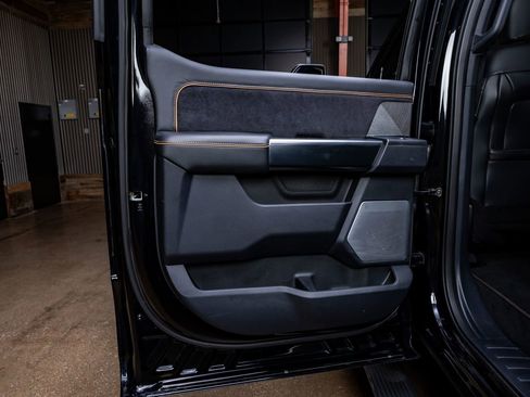 Used 2024 Ford F350 Platinum image 37