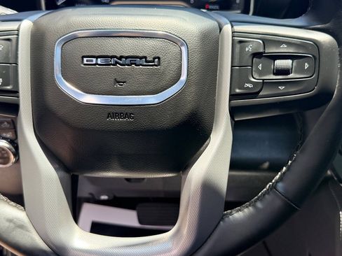 Used 2025 GMC Sierra 3500 Denali w/ Denali Reserve Package AWD/4WD image 27