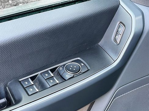 Used 2023 Ford F150 XLT w/ Trailer Tow Package image 17