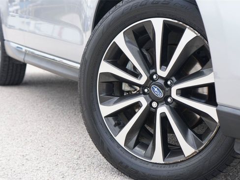 Used 2018 Subaru Forester 2.0XT Touring AWD/4WD image 2
