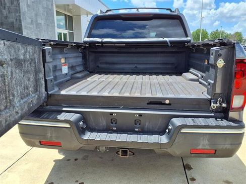Used 2017 Honda Ridgeline RTL image 19
