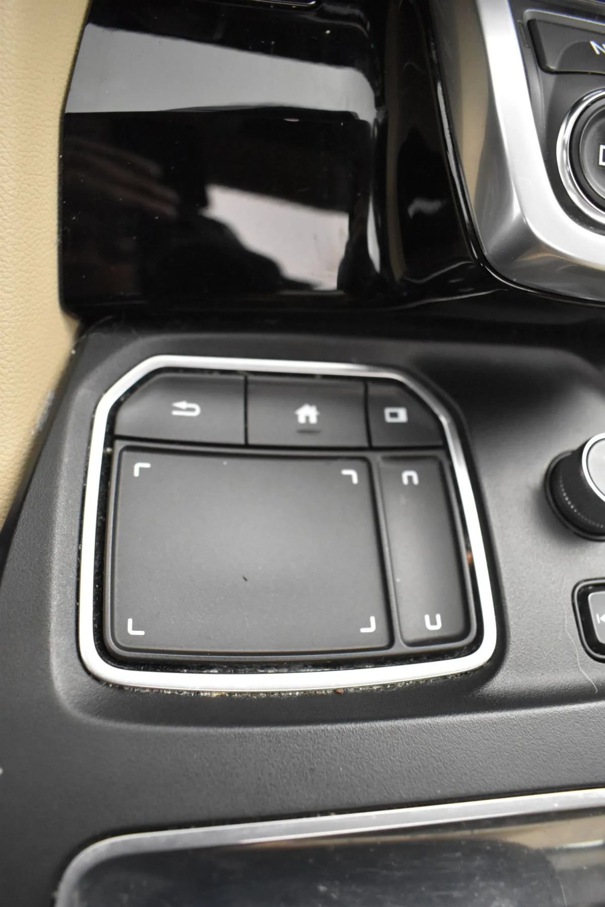 Used 2023 Acura MDX SH-AWD image 36