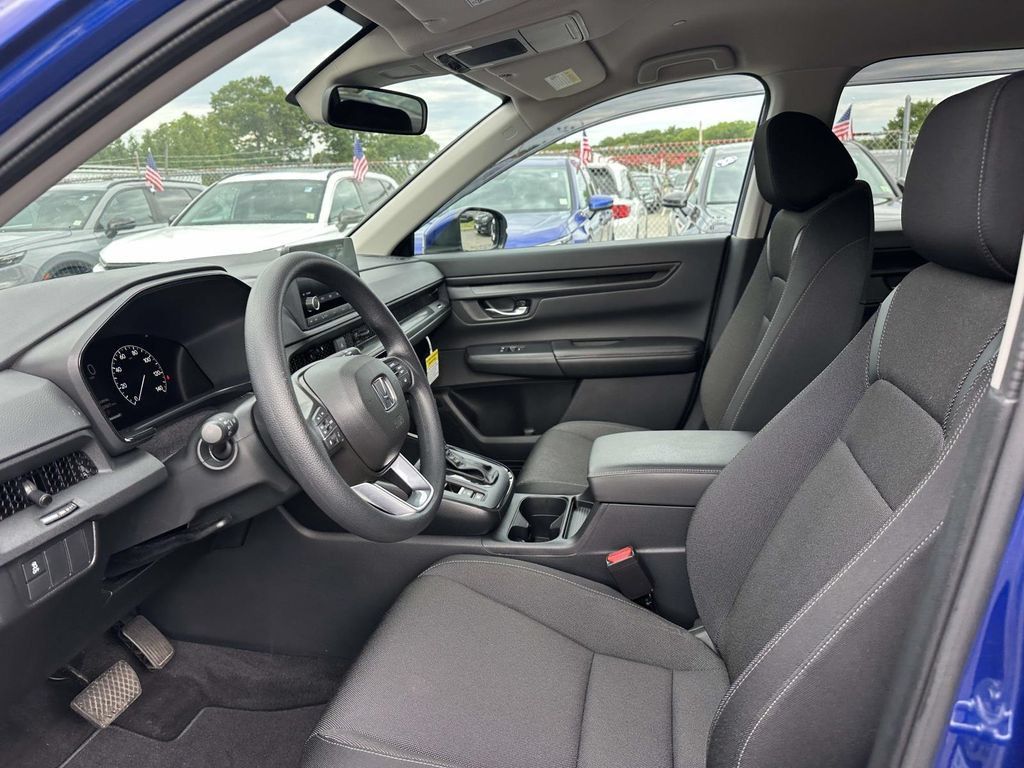 Used 2025 Honda CR-V LX image 13
