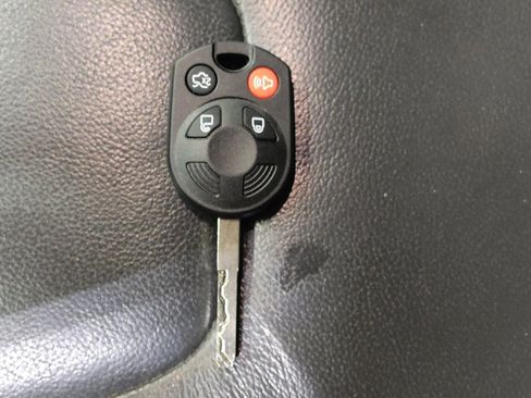 Used 2016 Ford Focus SE w/ Equipment Group 201A FWD image 32