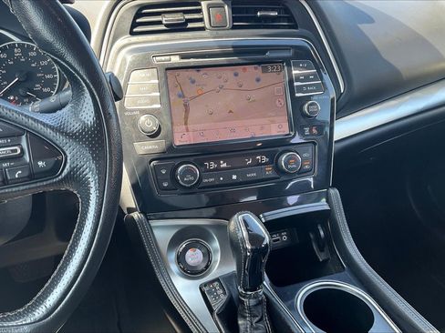 Used 2020 Nissan Maxima 3.5 SV image 6