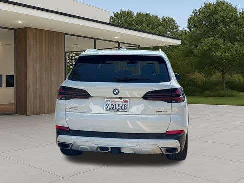 Certified 2024 BMW X5 xDrive40i AWD/4WD image 10