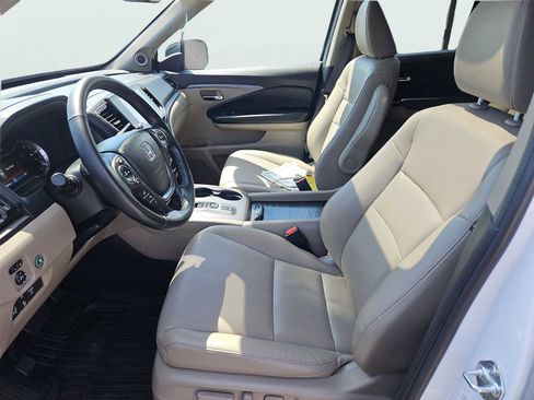 Certified 2023 Honda Ridgeline RTL image 31