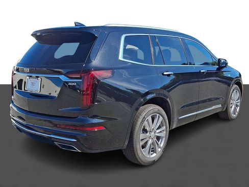 Used 2023 Cadillac XT6 Premium Luxury AWD/4WD image 6