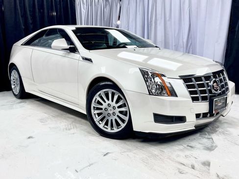 Used 2013 Cadillac CTS AWD Coupe image 4