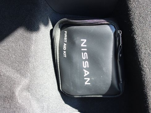 Certified 2023 Nissan Rogue SL w/ SL Premium Package image 7