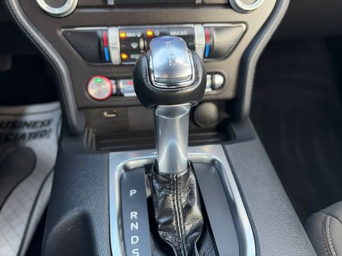 Used 2022 Ford Mustang Coupe w/ Equipment Group 101A image 31