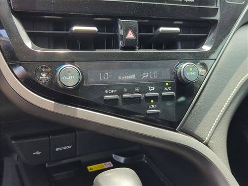 Certified 2024 Toyota Camry SE w/ Cold Weather Package FWD image 21