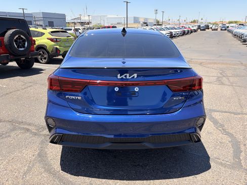 Used 2024 Kia Forte GT-Line w/ GT-Line Premium Package FWD image 4