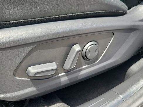 Used 2025 Hyundai Tucson SEL AWD/4WD image 16