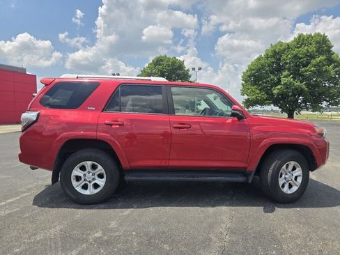 Used 2015 Toyota 4Runner SR5 Premium AWD/4WD image 16
