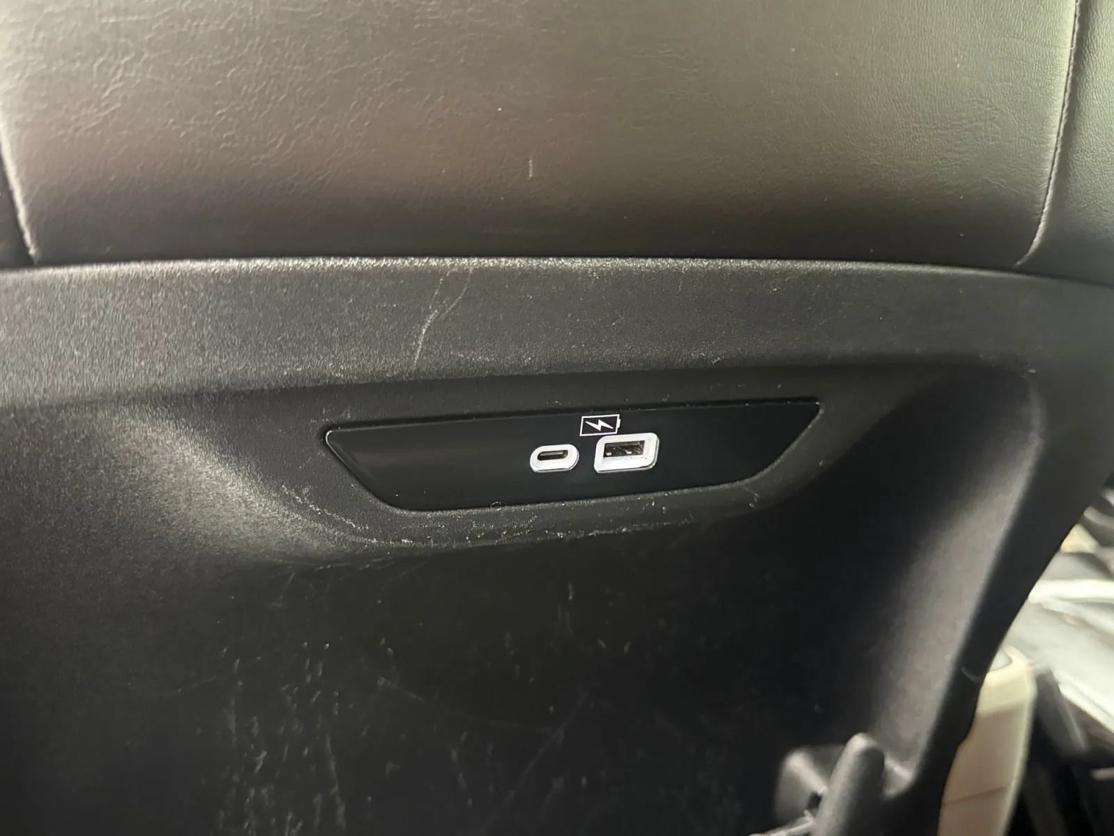 Used 2023 Chrysler Pacifica Touring-L FWD image 31