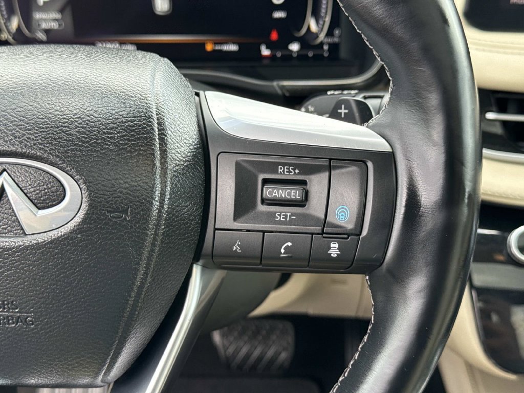 Certified 2023 INFINITI QX60 Sensory w/ Vision Package AWD/4WD image 9