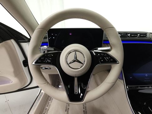 Used 2023 Mercedes-Benz S 580 4MATIC Sedan image 12