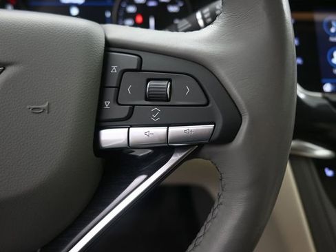 Used 2021 Cadillac XT6 Premium Luxury image 28