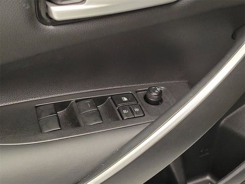 Used 2024 Toyota Corolla SE image 30