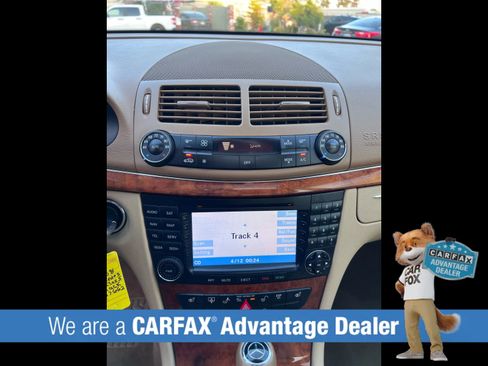 Used 2008 Mercedes-Benz E 350 E 350 Sedan 4D image 17